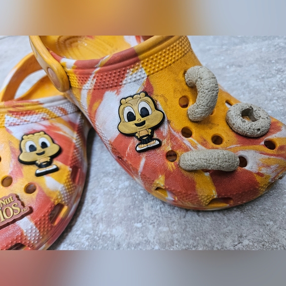 Crocs - Picture 8 of 8